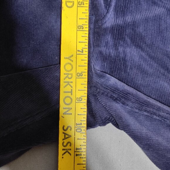 HUE Corduroy Leggings women's size M dark blue stretchy ankle crop - Picture 10 of 11